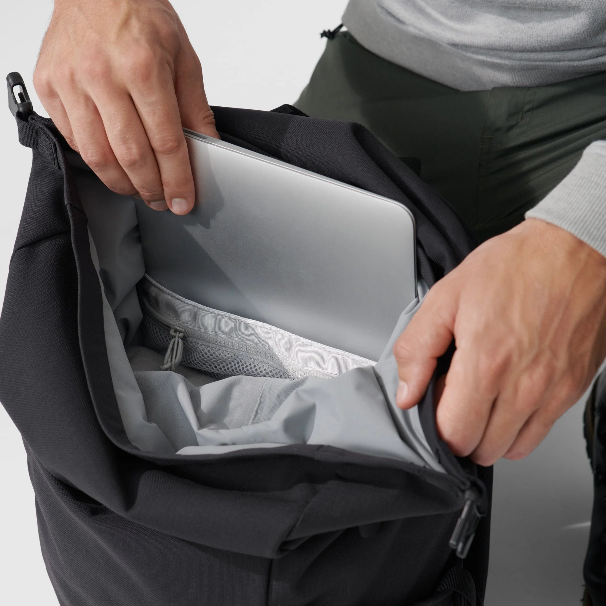 Mochila Fjällräven Ulvo Rolltop 30